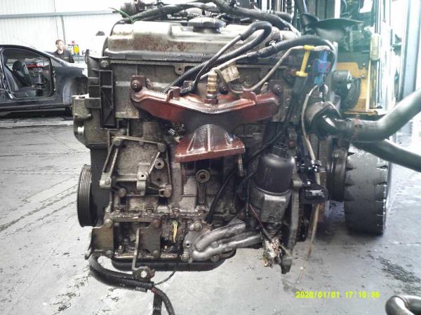 MOTEUR CITROEN/PEUGEOT 1.4i CODE KFV - Vue 2